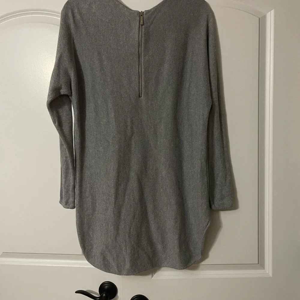 Sweater - Picture 2 of 3